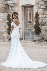 A1262 Ivory back