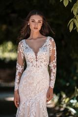 A1318 Ivory/Nude detail