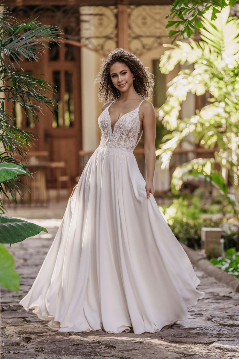 Romantic A-Line Wedding Dress with Lace Straps