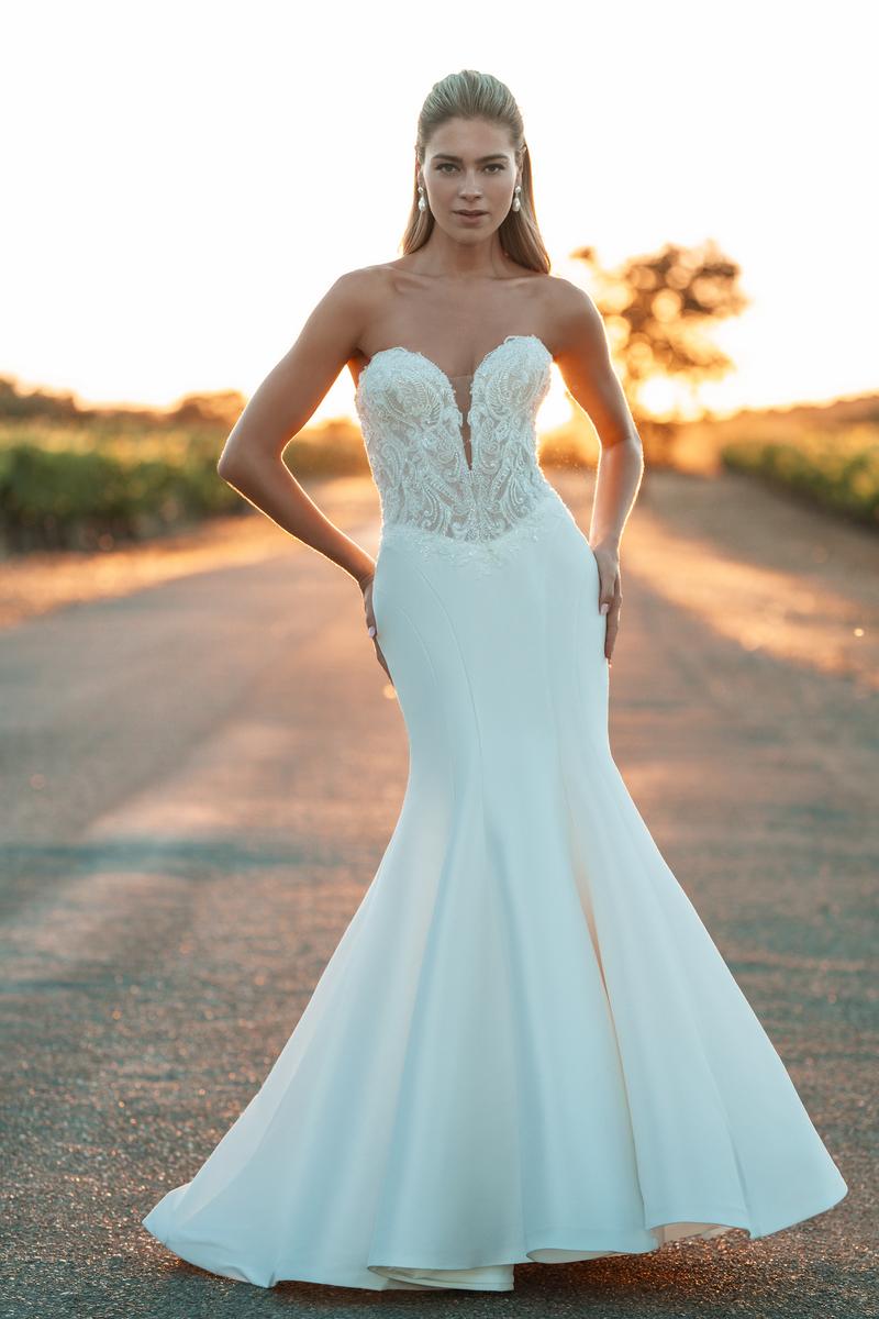 Allure Bridals A1319