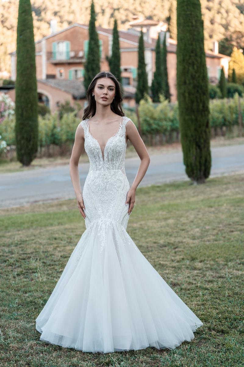 Allure Bridals A1320