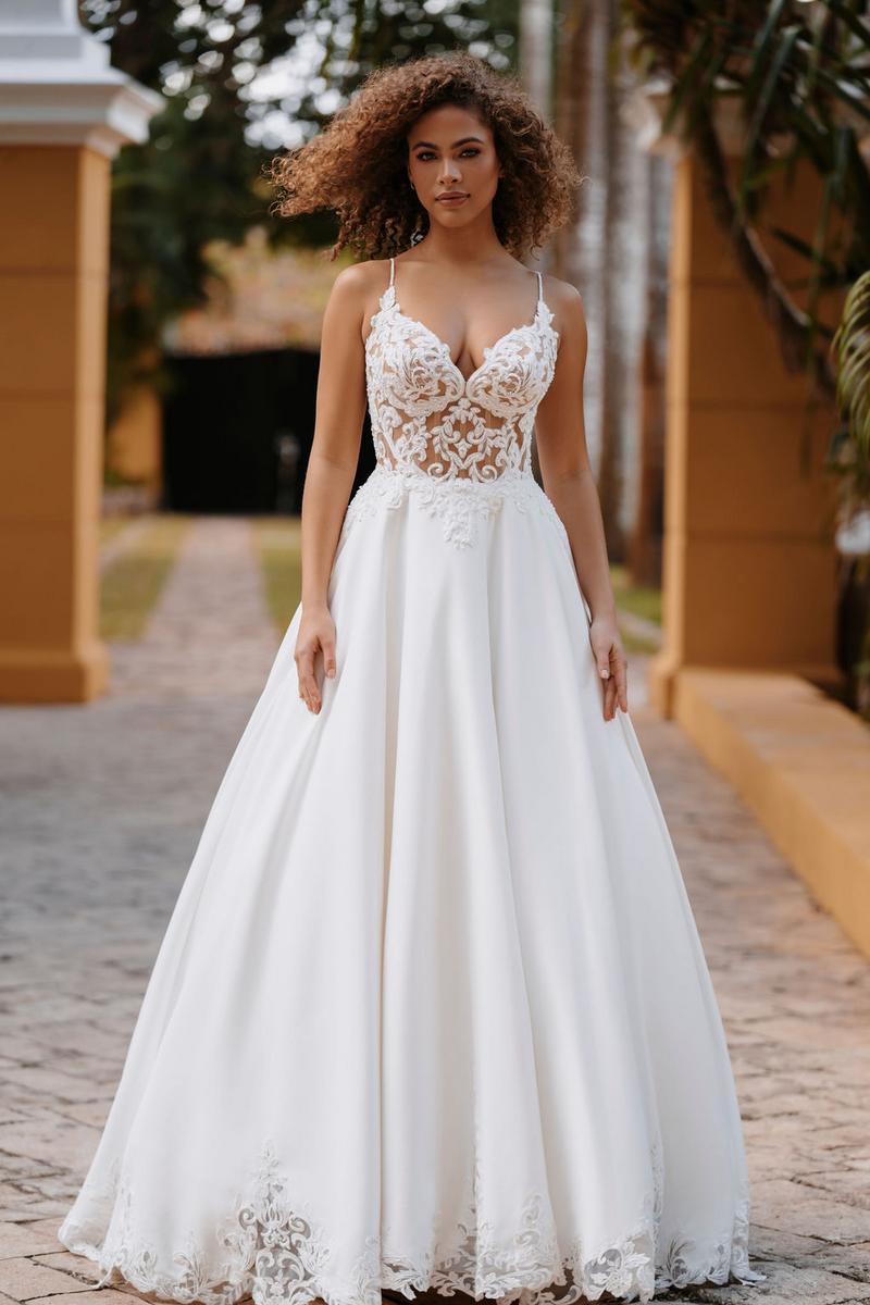 Allure Couture Wedding Dresses  Alexandra's Boutique Allure Bridals  Couture C653
