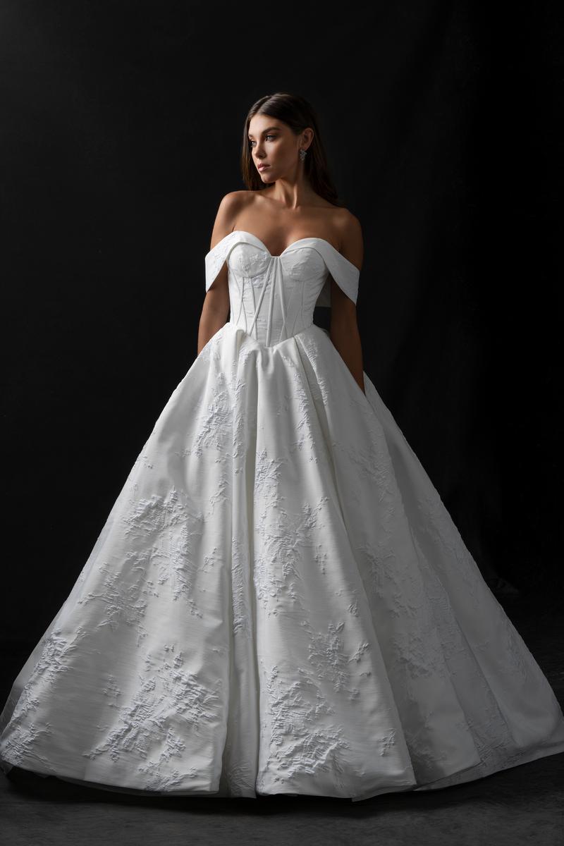  Allure Bridals Couture C764