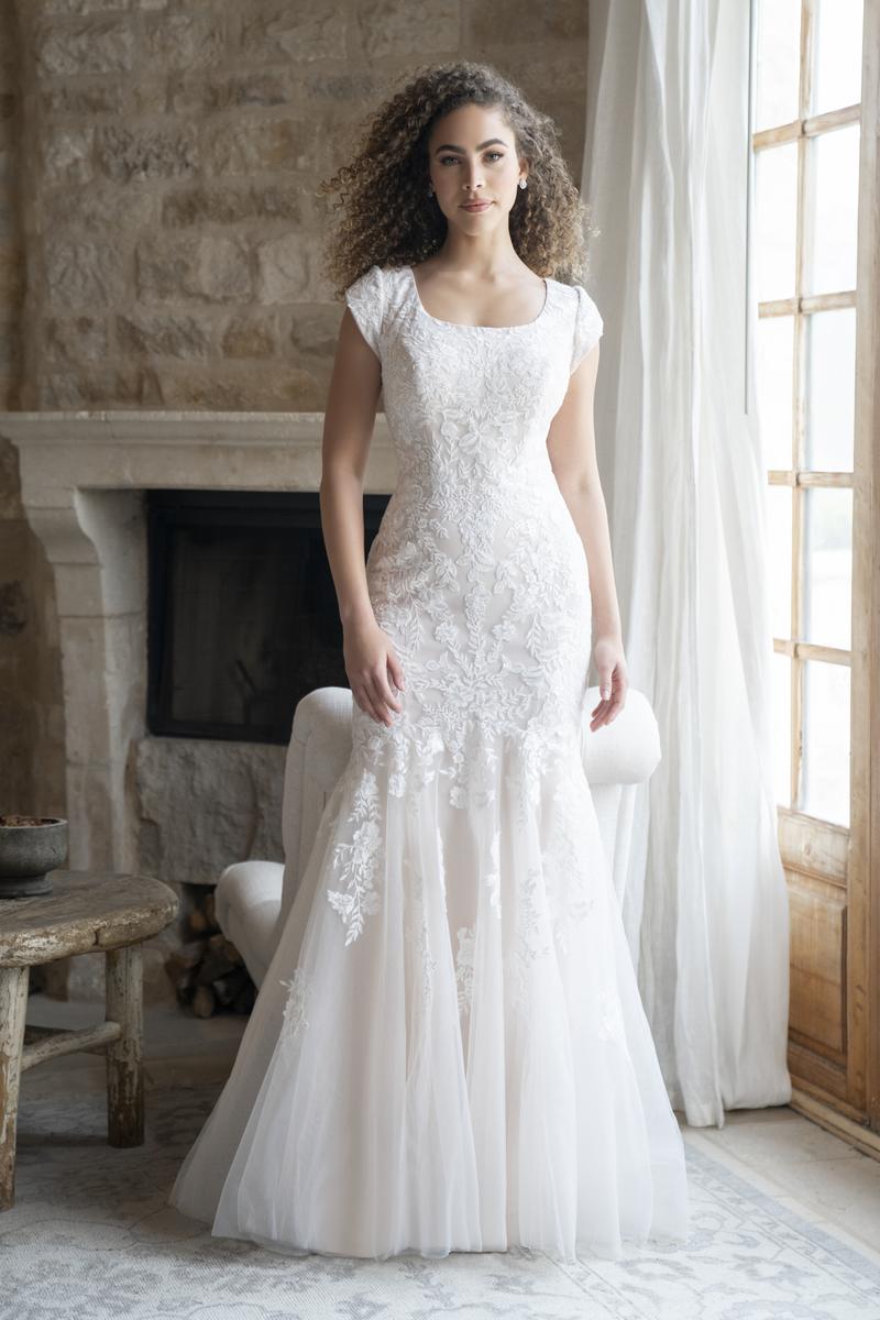 Allure Bridals Modest M736