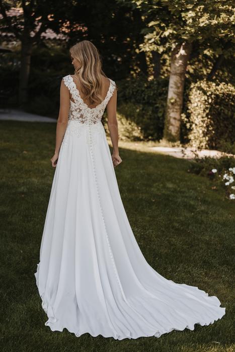 Romance Bridal by Allure 3509L