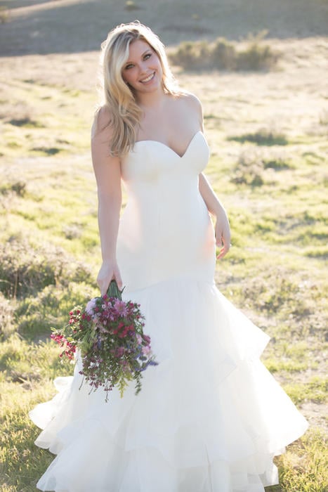 Allure Bridal 9416