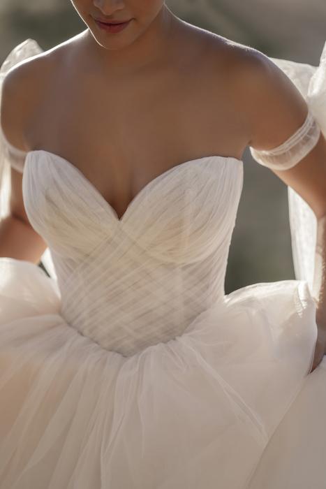 Allure Bridal A1100