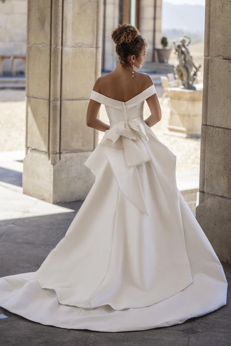 Allure Bridal A1113