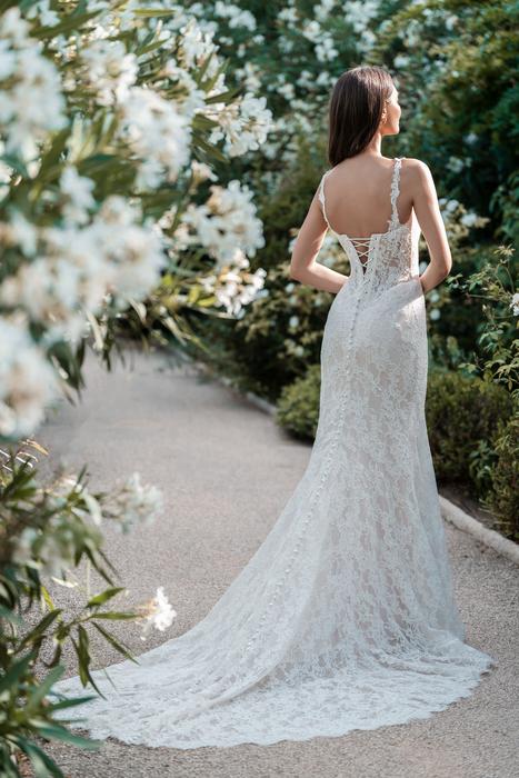 Allure Bridal A1316