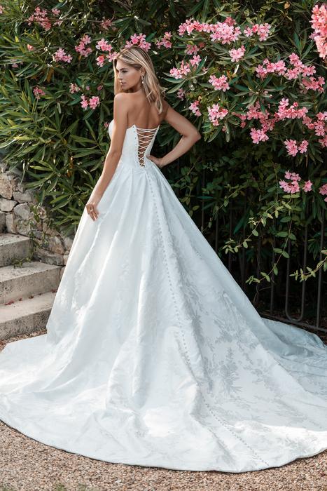 Allure Bridal A1317