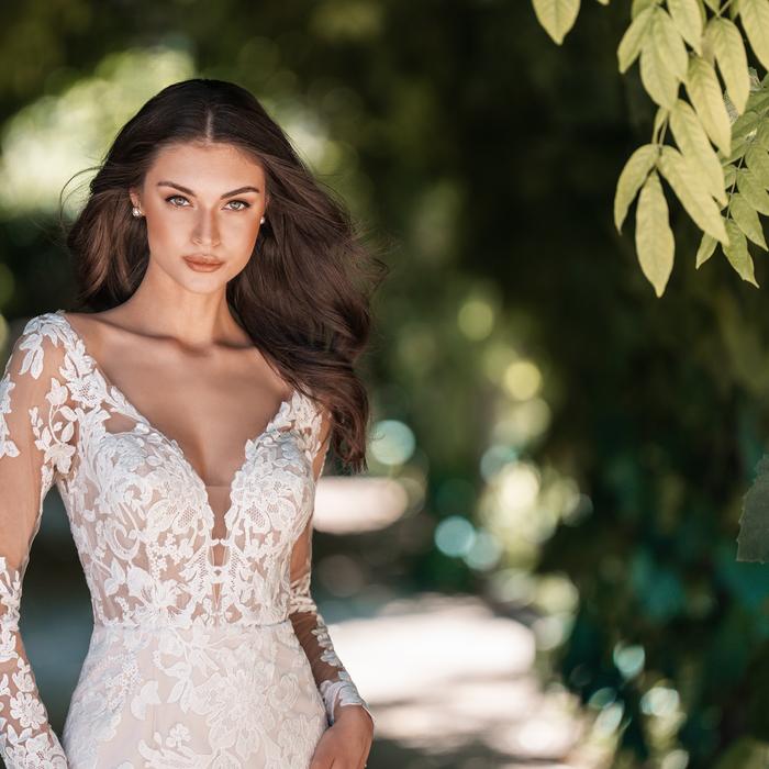 Allure Bridal A1318