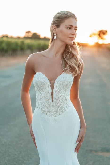 Allure Bridal A1319