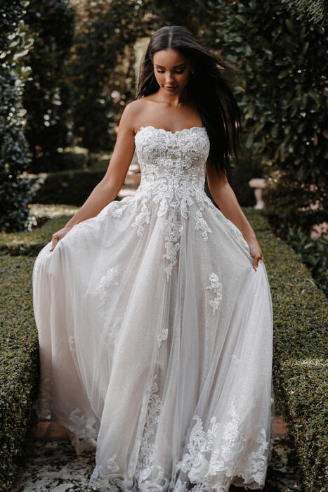 Allure Couture Bridal C622