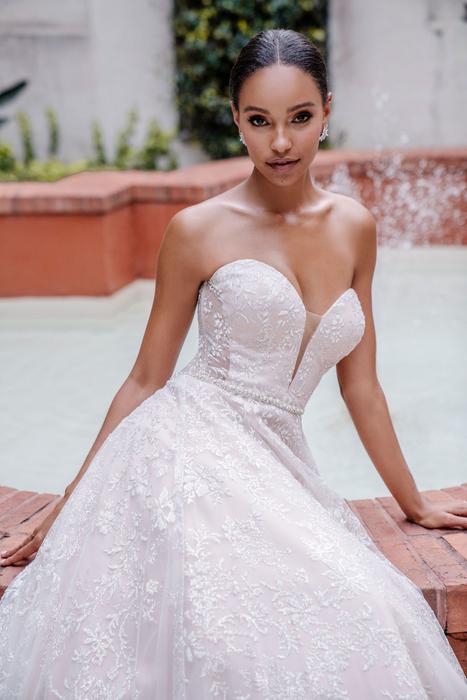 Allure Couture Bridal C660