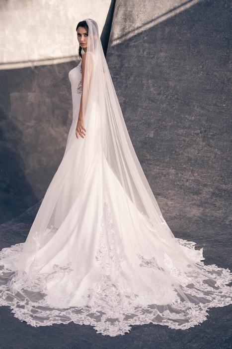 Allure Couture Bridal C709