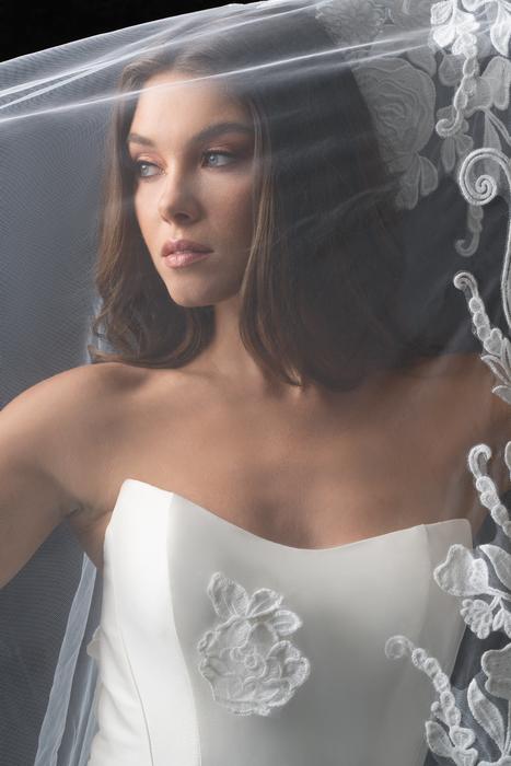 Allure Couture Bridal C761