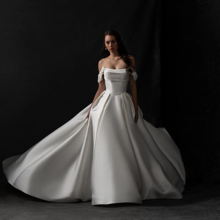 Allure Couture Bridal C762