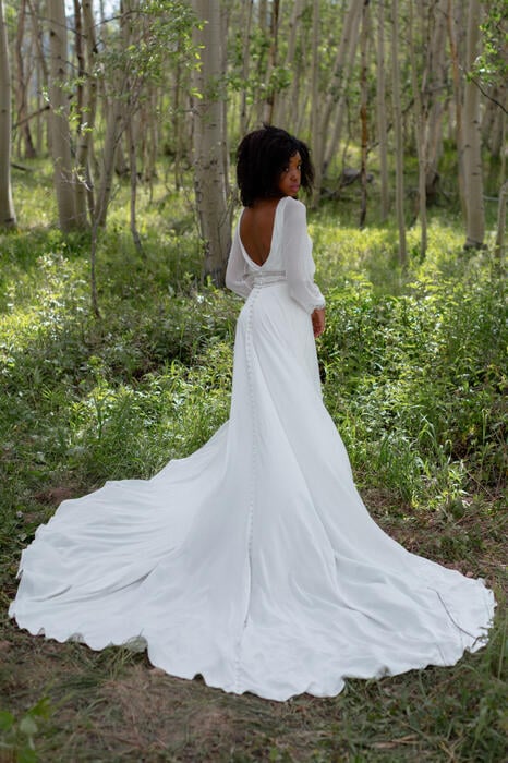 Wilderly Bride F221