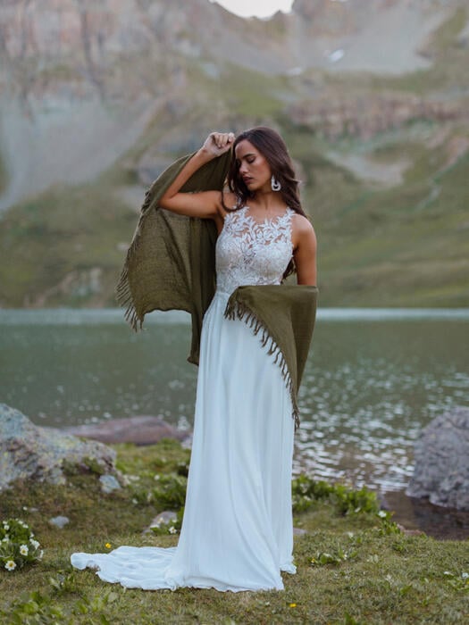 Wilderly Bride F225