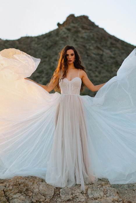 Wilderly Bride F235