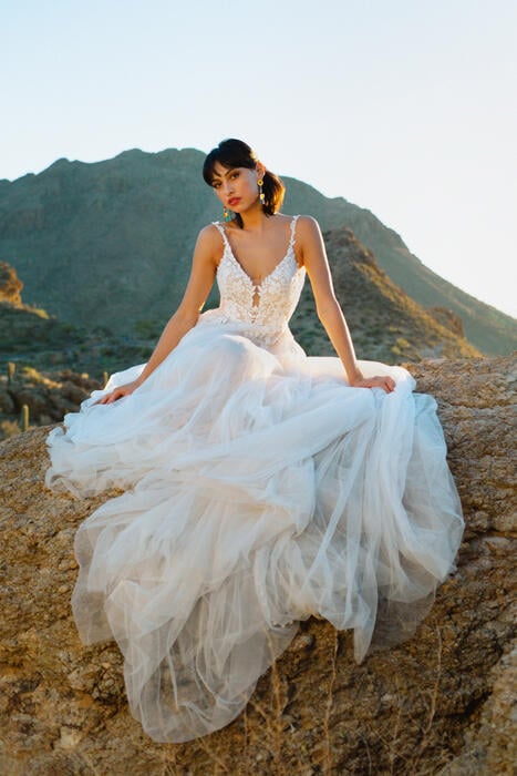 Wilderly Bride F238