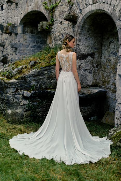 Wilderly Bride F282