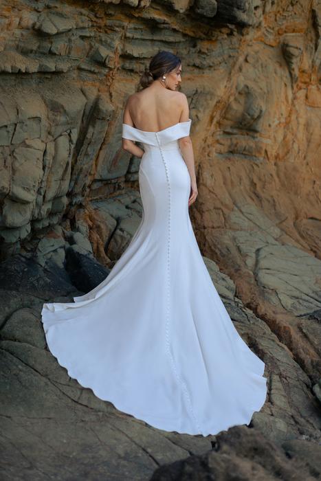 Wilderly Bride F348