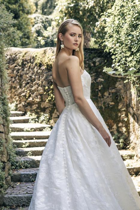 Madison James Bridal by Allure MJ1012