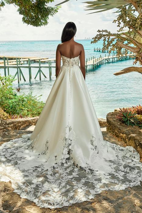 Madison James Bridal by Allure MJ950