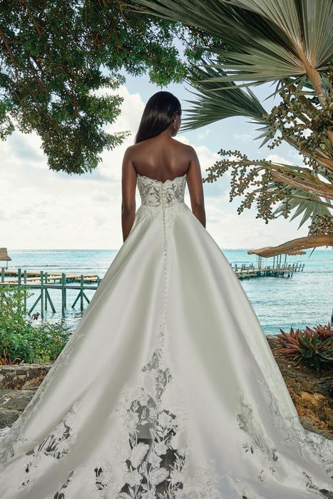 Madison James Bridal by Allure MJ950