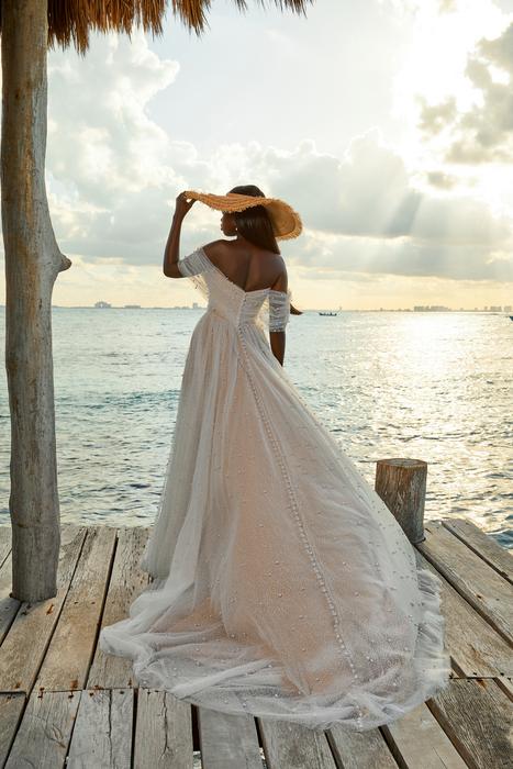 Madison James Bridal by Allure MJ958