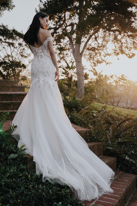 Romance Bridal by Allure R3656