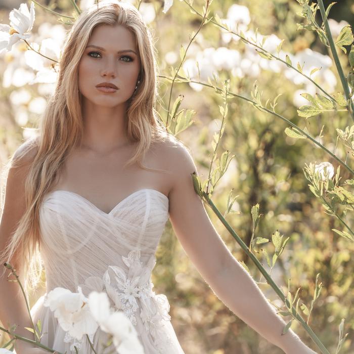 Romance Bridal by Allure R3700