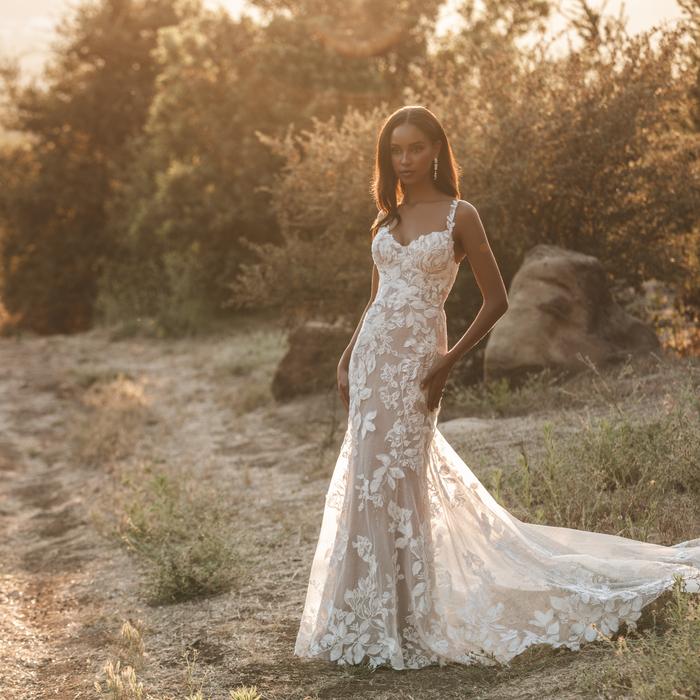 Romance Bridal by Allure R3701