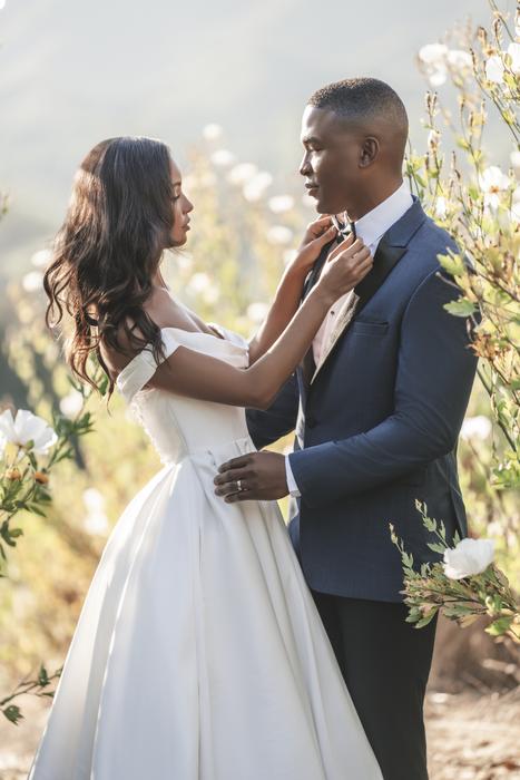 Romance Bridal by Allure R3705