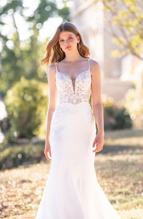 Romance Bridal by Allure R3804A