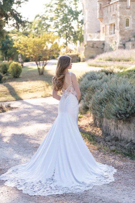 Romance Bridal by Allure R3804A