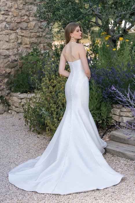 Romance Bridal by Allure R3811