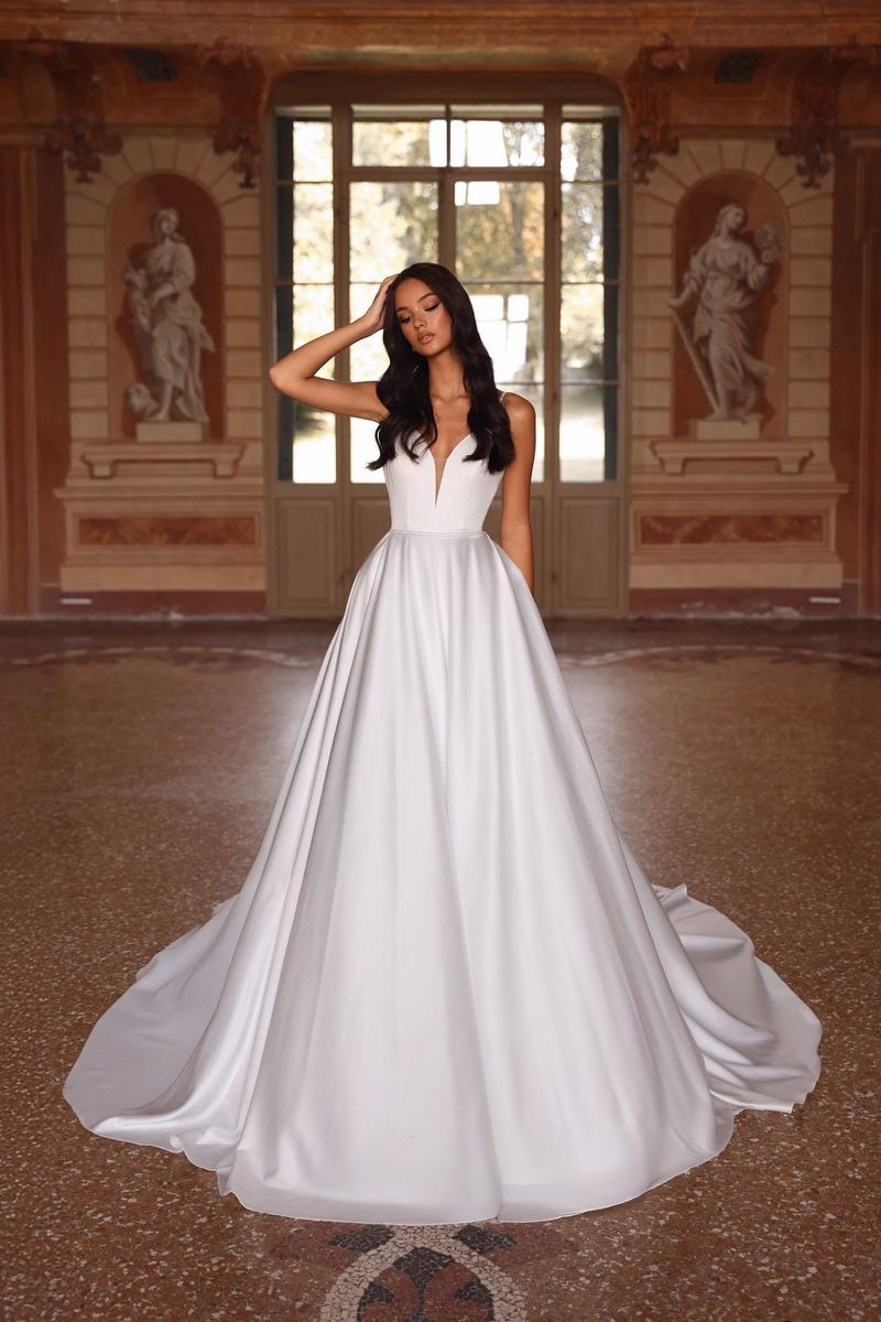 Alyce  Wedding Dresses 7024