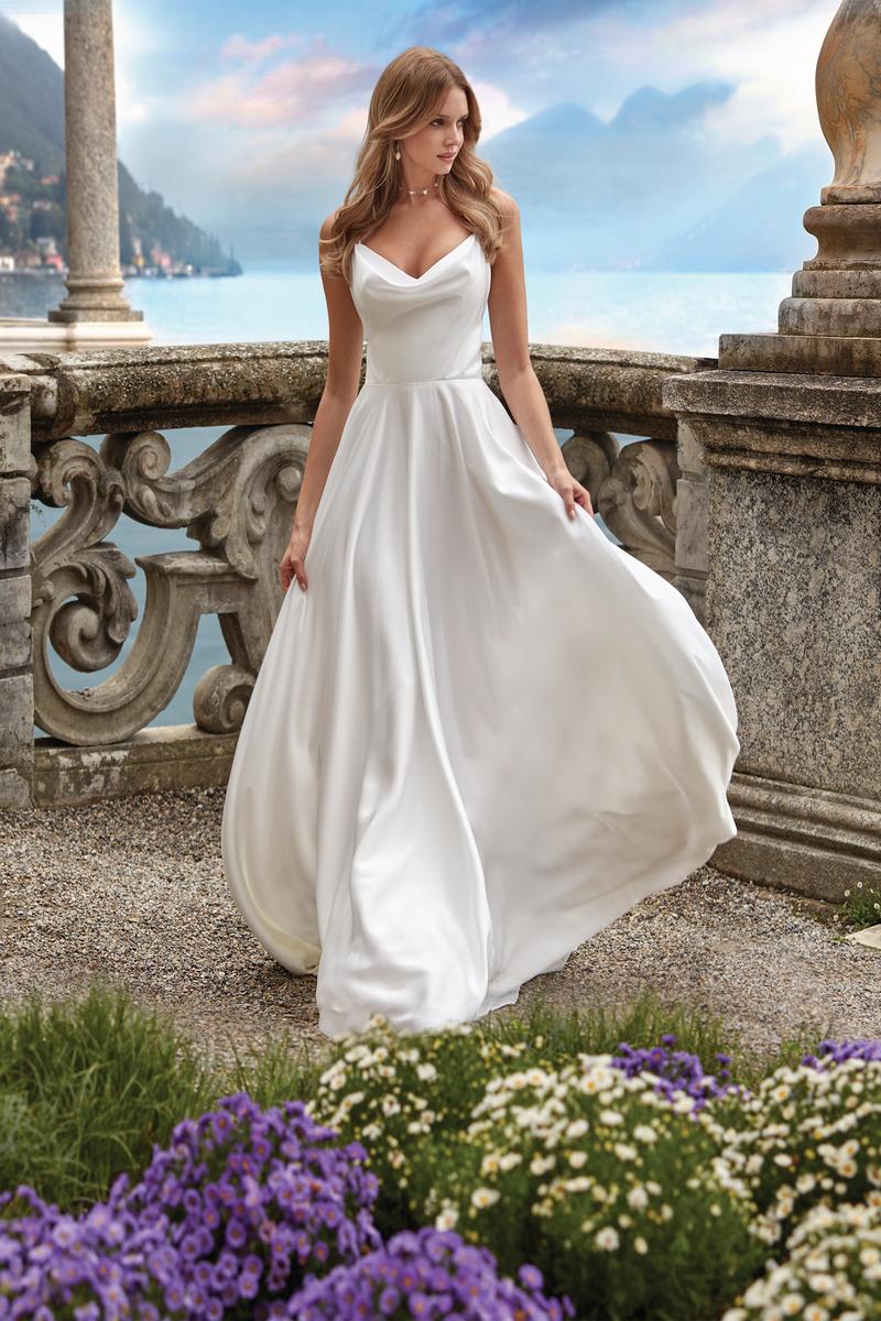 Alyce  Wedding Dresses 7100