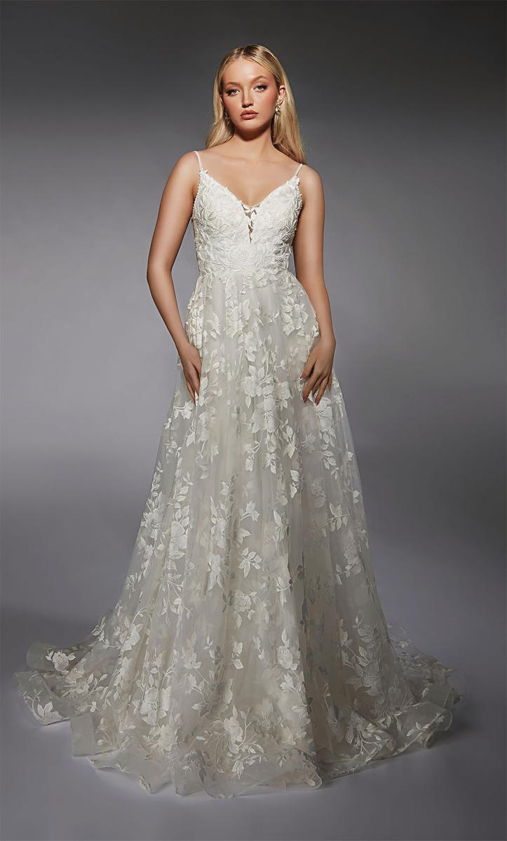 Alyce  Wedding Dresses 7120