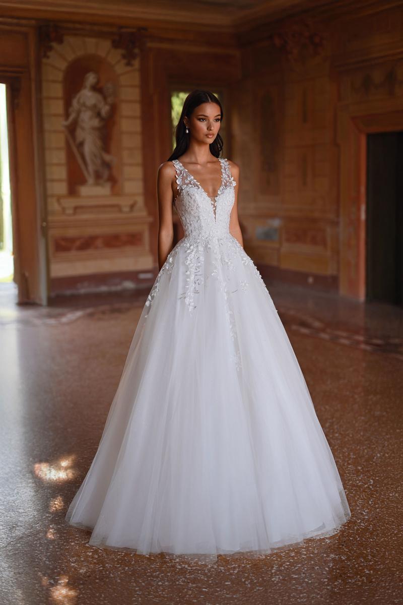 Alyce  Wedding Dresses 7128