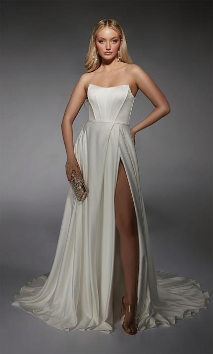 Alyce Wedding Dresses 7111