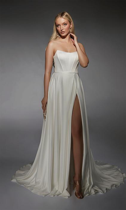 Alyce Wedding Dresses 7111