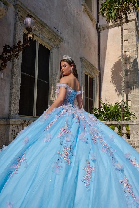 Amarra Quinceanera 54228