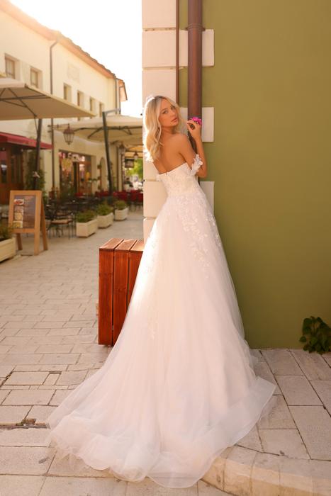 Amarra Bridal 84395