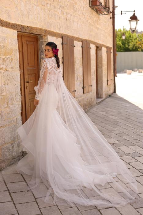 Amarra Bridal 84216