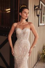 LP2103 Ivory/Light Nude detail