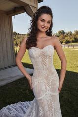 LP2112 Ivory/Light Nude detail