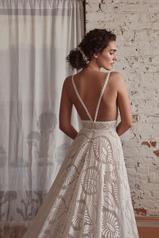 LP2120 Ivory/Light Nude With Skin Illusion back